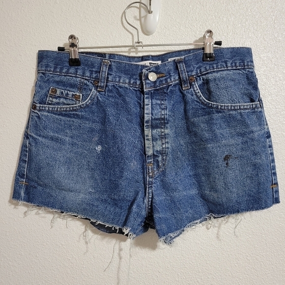 NWT Re/Done Levi's high rise hidden button fly shorts size 28